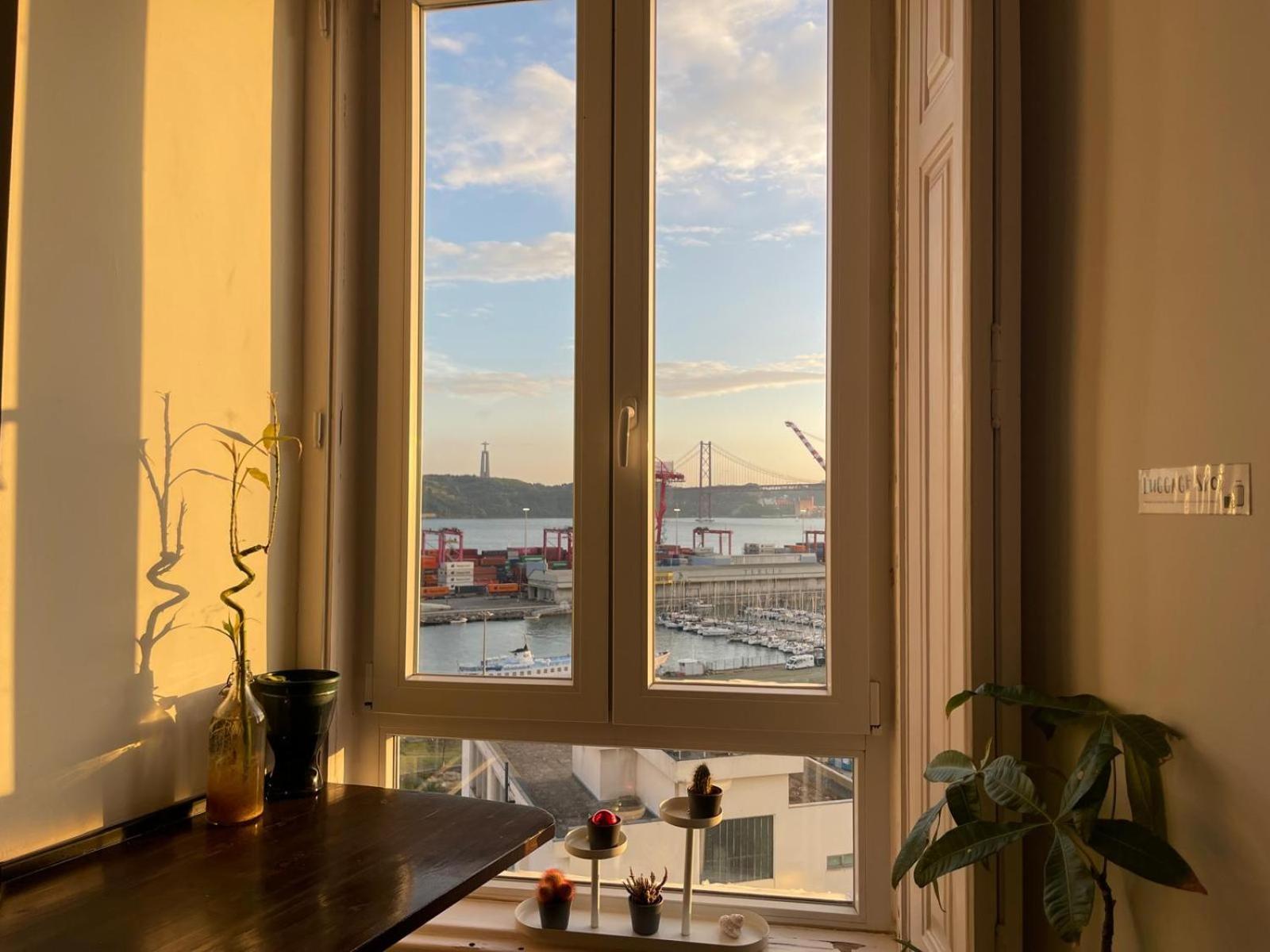 Embassy Arriaga Private Elegance Rooms In Stylish Shared Apartment Lisboa Екстериор снимка