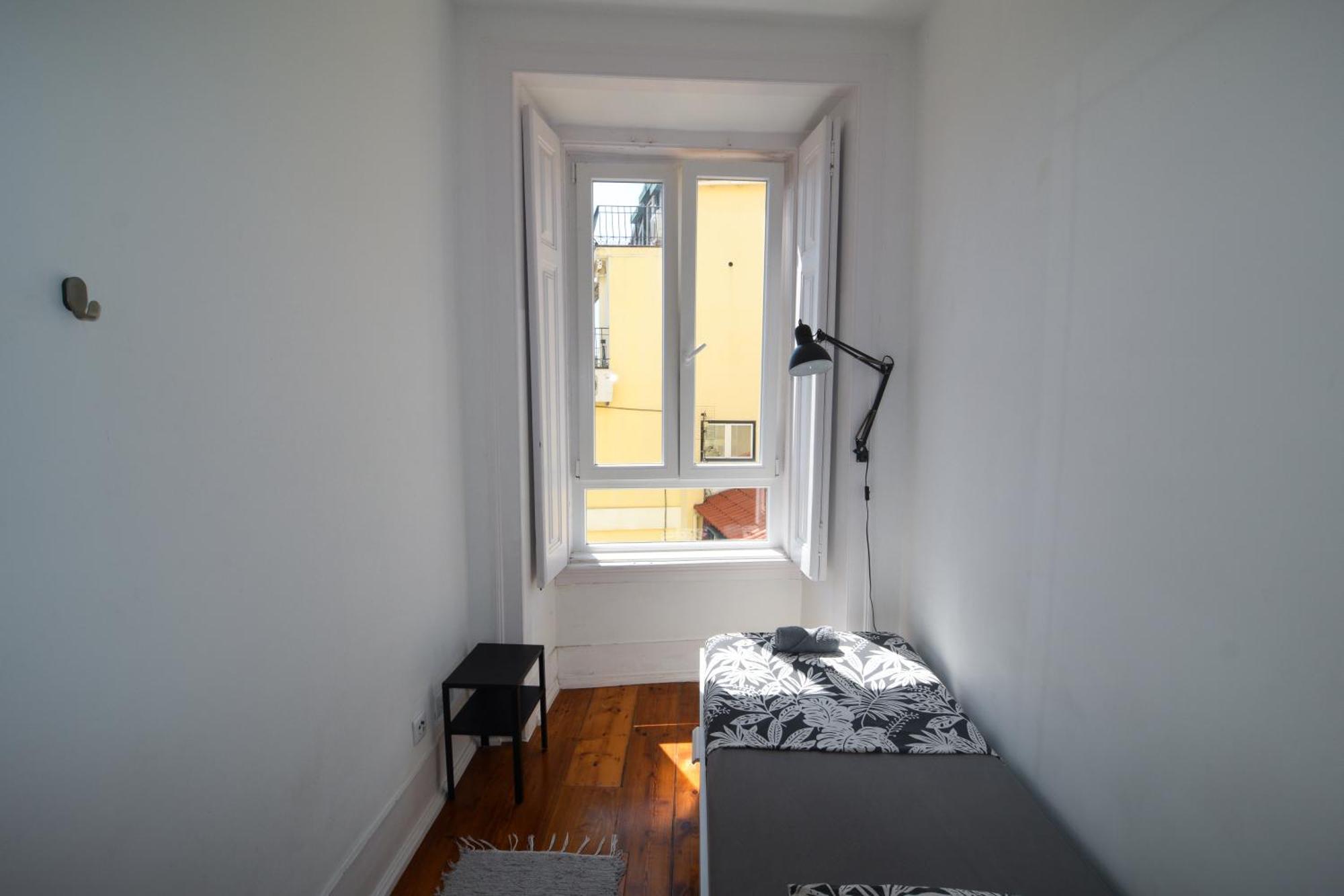 Embassy Arriaga Private Elegance Rooms In Stylish Shared Apartment Lisboa Екстериор снимка