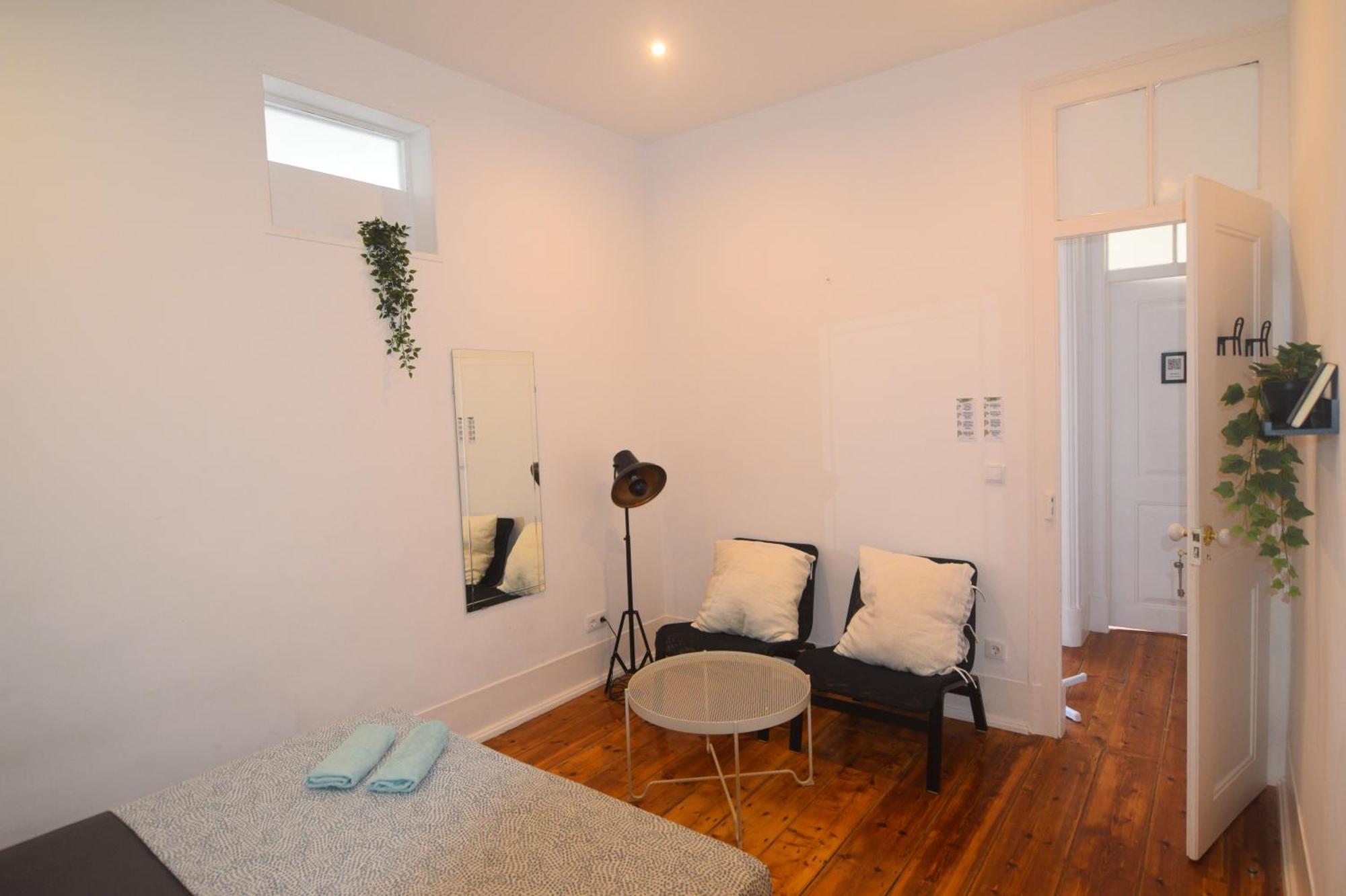 Embassy Arriaga Private Elegance Rooms In Stylish Shared Apartment Lisboa Екстериор снимка