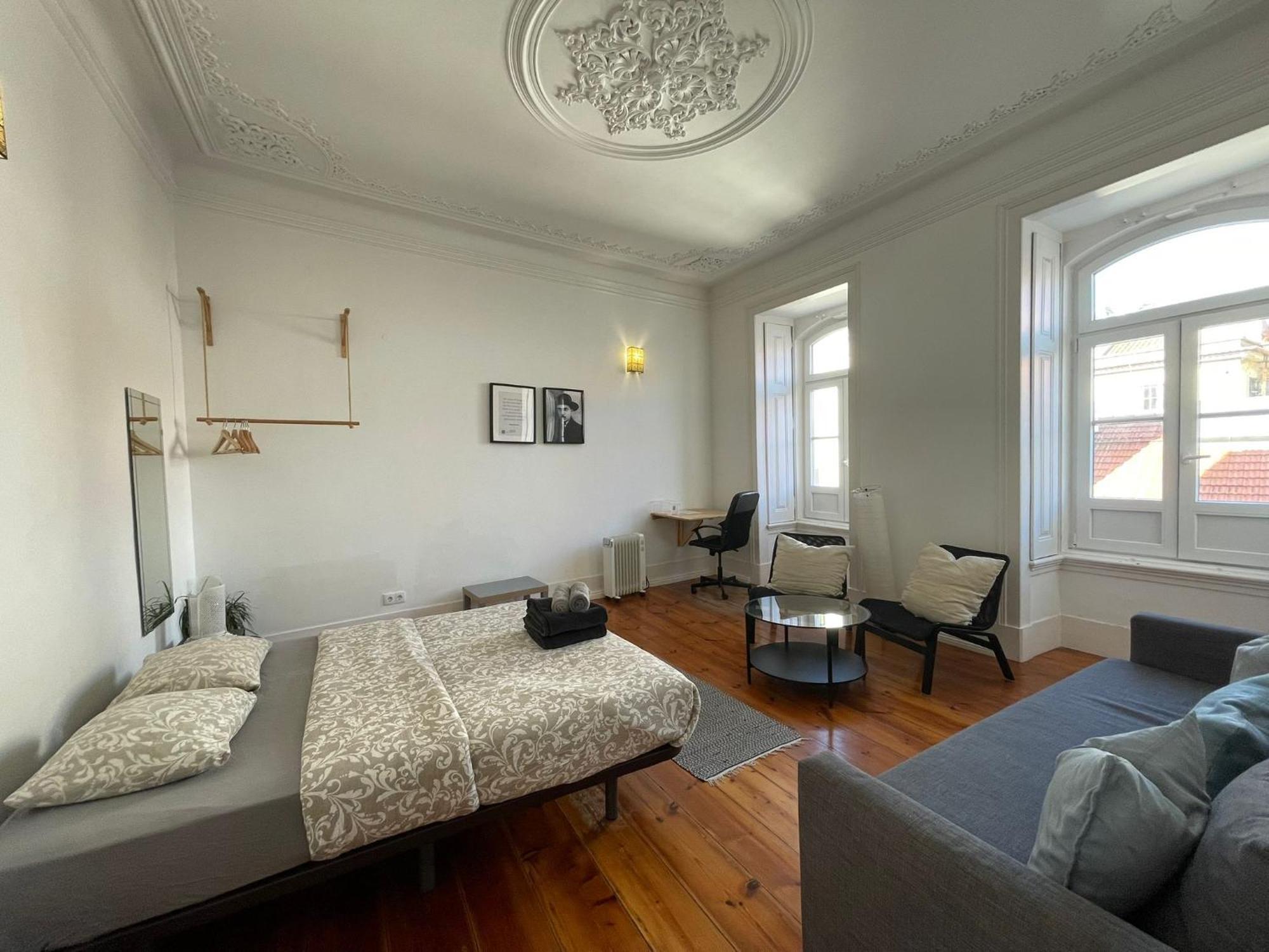 Embassy Arriaga Private Elegance Rooms In Stylish Shared Apartment Lisboa Екстериор снимка