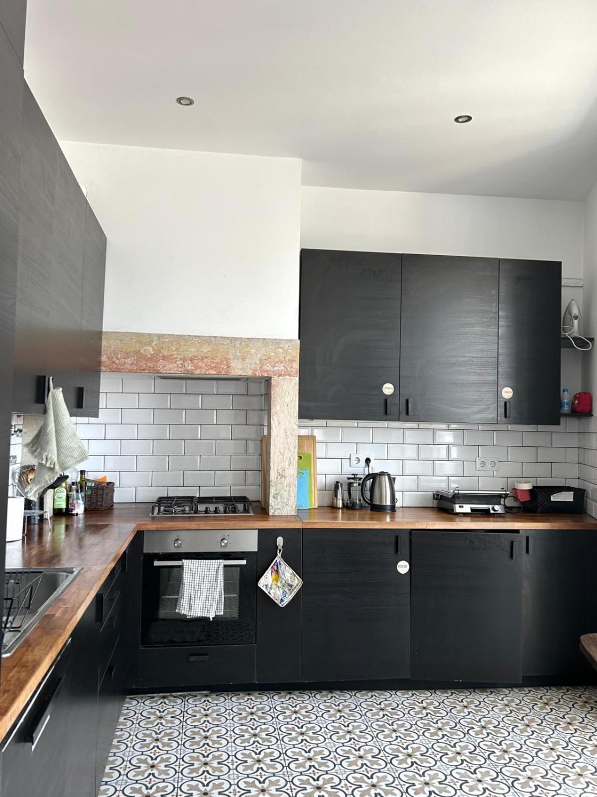 Embassy Arriaga Private Elegance Rooms In Stylish Shared Apartment Lisboa Екстериор снимка