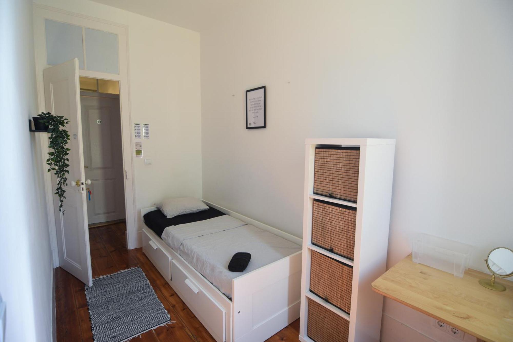 Embassy Arriaga Private Elegance Rooms In Stylish Shared Apartment Lisboa Екстериор снимка